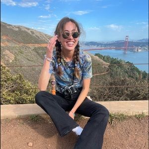 Meet your Posher, Chloé